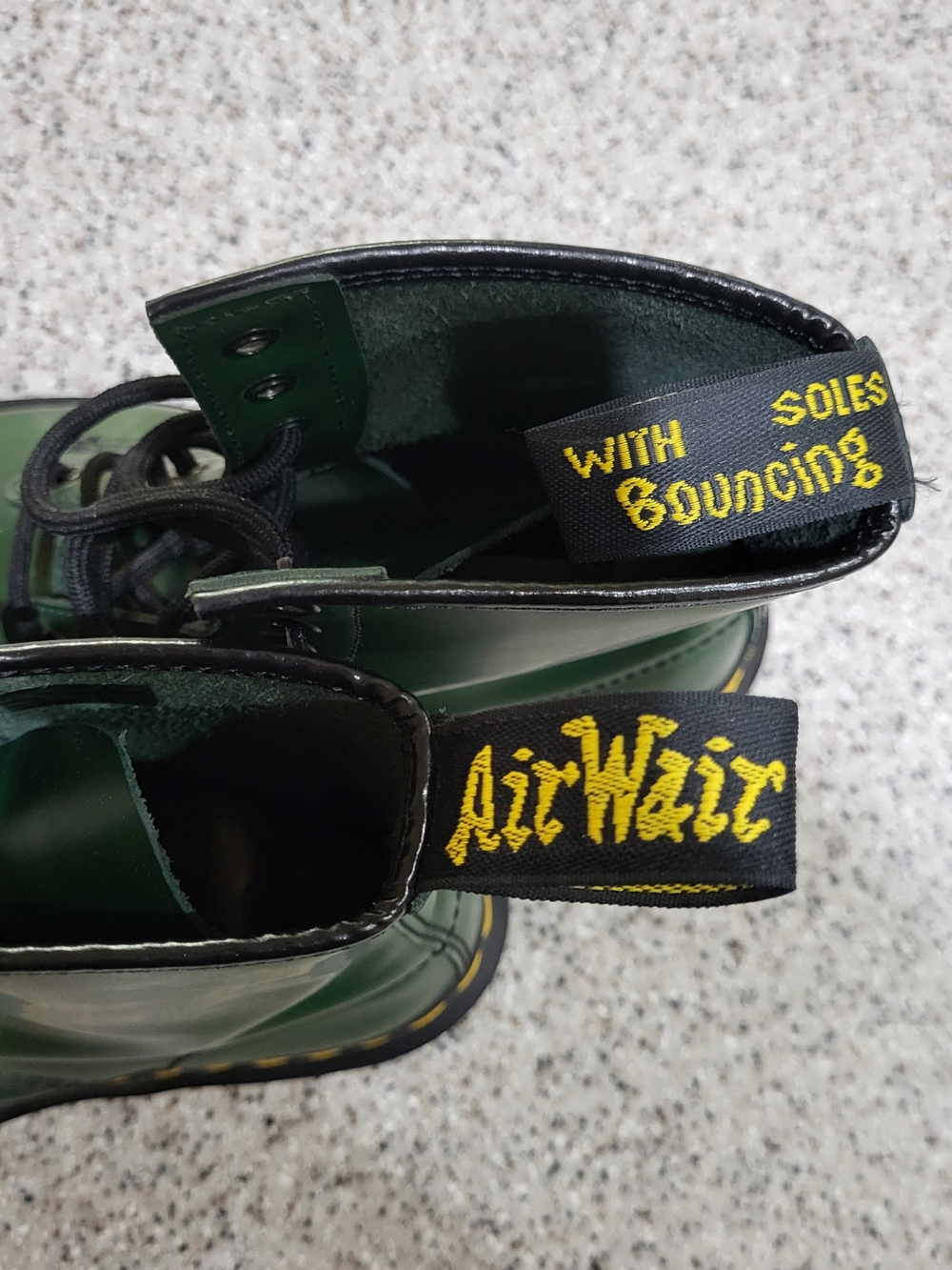 Dr. Martens 1460 Dark Green Lace Up Combat Boots Yellow Stitching Size 8 Exc Con - Picture 13 of 16